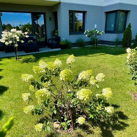 Apartament Ogrodowy Zakatek Uniejow Bagian luar foto
